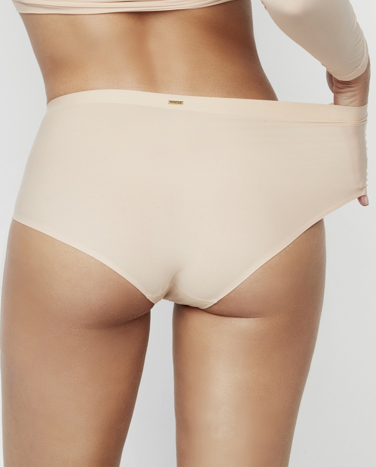 braga-alta-clásica-básica-e0003-185-piel (1)