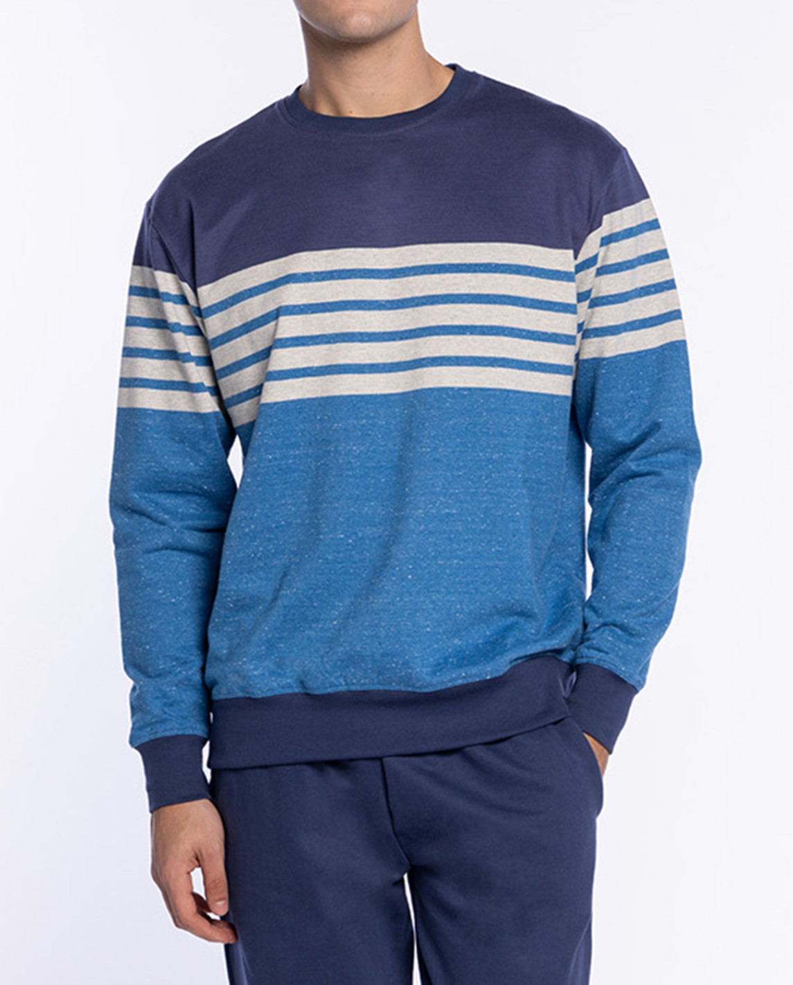 pijama-largo-de-felpa-con-rayas-refinement (2)