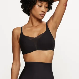 Sujetador Triumph 10209594 sin aros efecto reductor escote en V