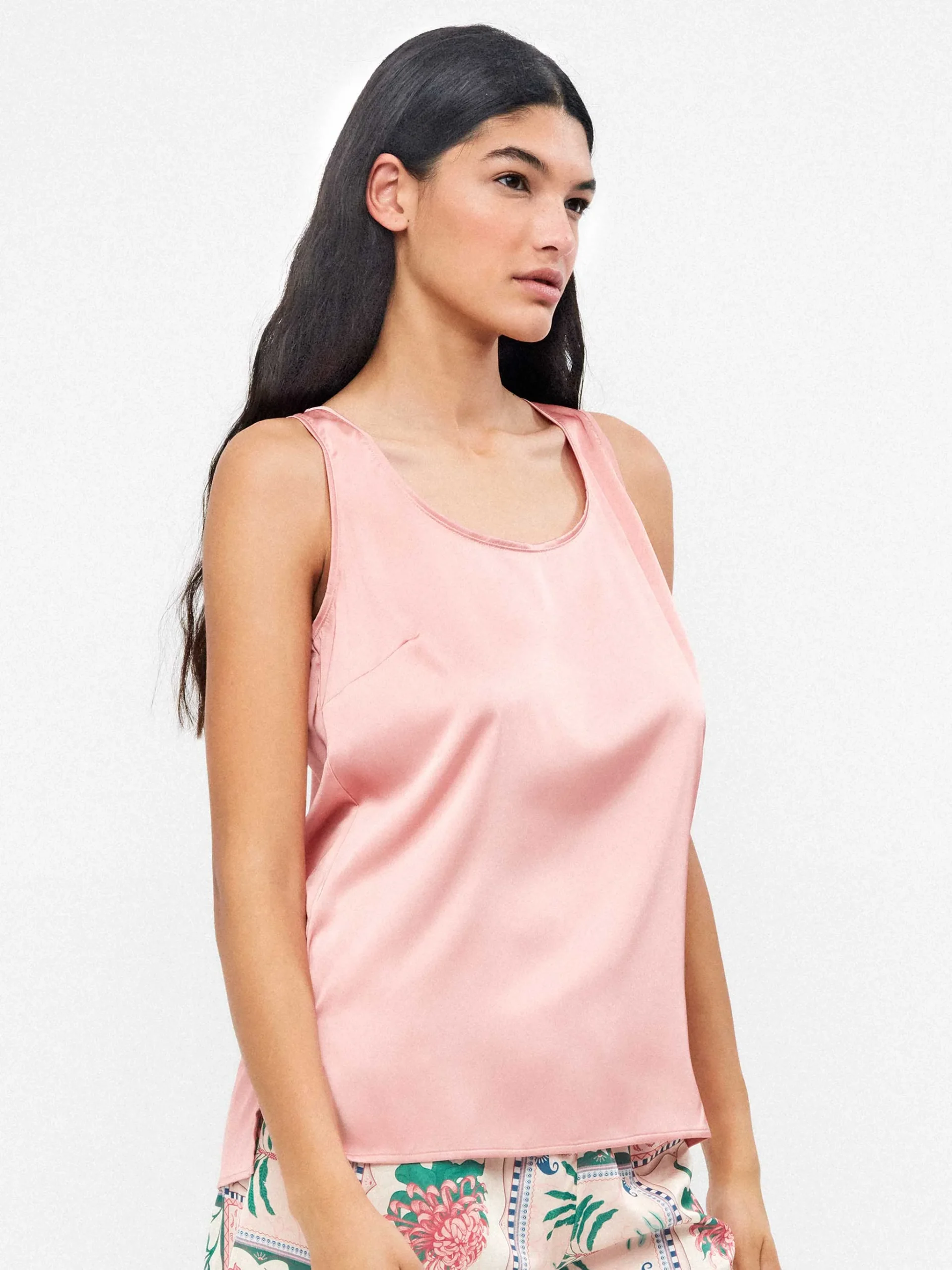 camiseta-tirantes-tejido-satinado1771332840854259694